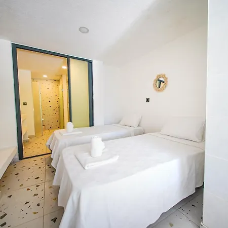 Hotell Thanos *